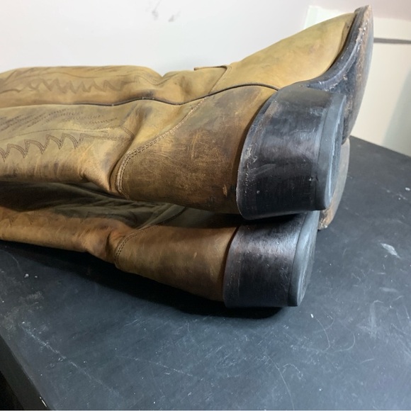 Women’s Justin Boots, Brown Suede, 8 1/2 R, Preloved in great condition. - Picture 4 of 5